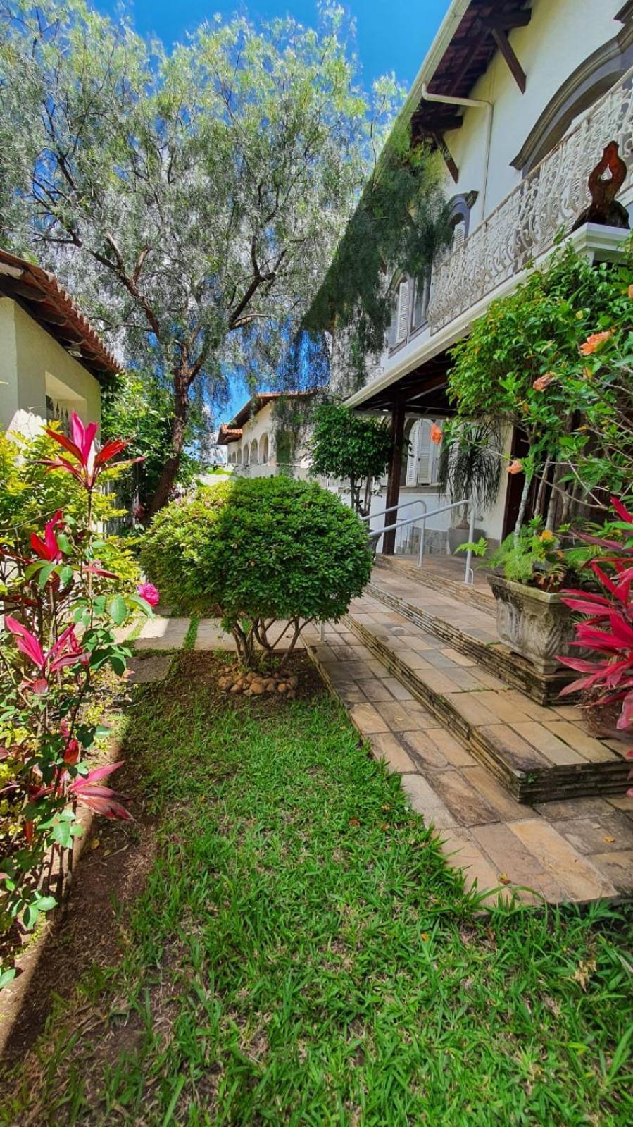 Linda Casa - Alto Mangabeiras Hotel Бело Оризонти Екстериор снимка